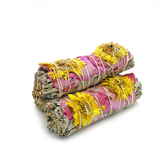 'Amor' Floral White Sage Smudge Stick (4 in.)